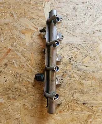 Audi A6 S6 C6 4F Fuel main line pipe 06F133317