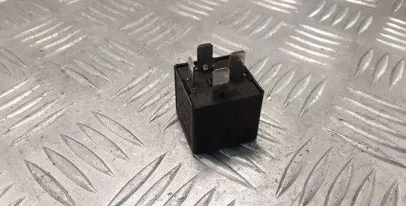 Land Rover Range Rover Sport L320 Other relay 5M5T14B192CA
