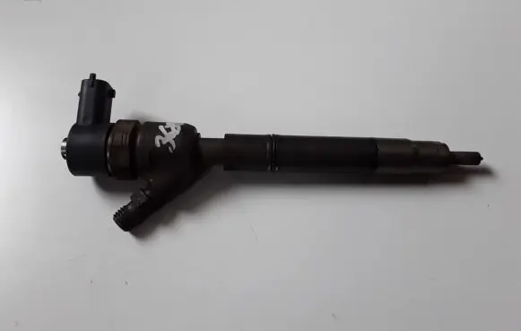 Hyundai i20 (PB PBT) Fuel injector 338002A900