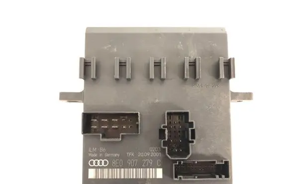 Audi A4 S4 B6 8E 8H Comfort/convenience module 8E0907279C