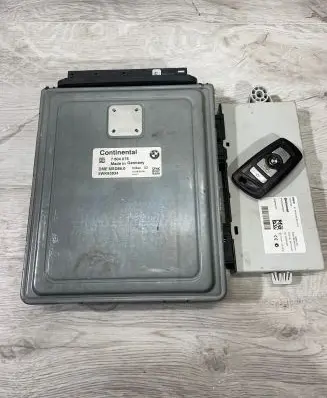 BMW 7 F01 F02 F03 F04 Engine control unit/module 7604075 5WK93834 SD85.0