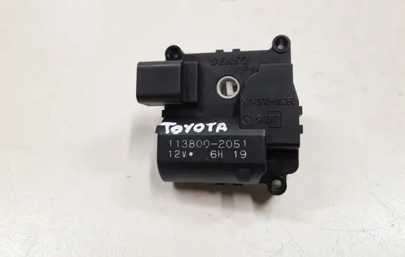 Toyota Corolla Verso E121 Air flap motor/actuator 1138002051