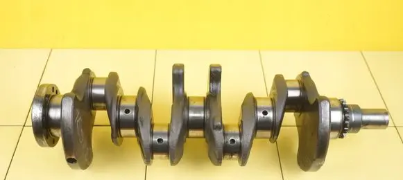 Ford Kuga I Crankshaft 30725118 G6DG