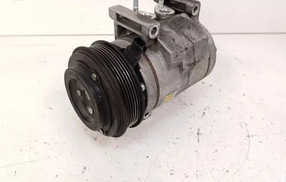 Dodge Durango III Air conditioning (A/C) compressor (pump) P68021638AG