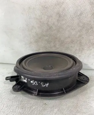 Audi A3 S3 A3 Sportback 8P Front door speaker 8p0035411c