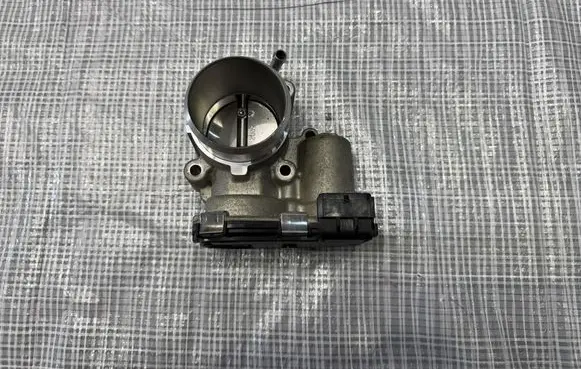 KIA Niro Throttle body valve 3510008HA0