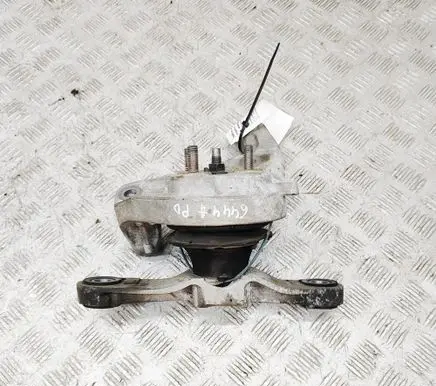 Volvo V40 Engine mount bracket 31277073