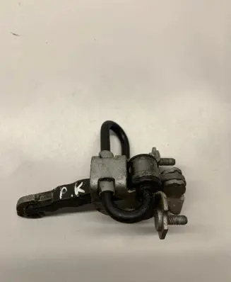 Fiat 500 Front door check strap stopper