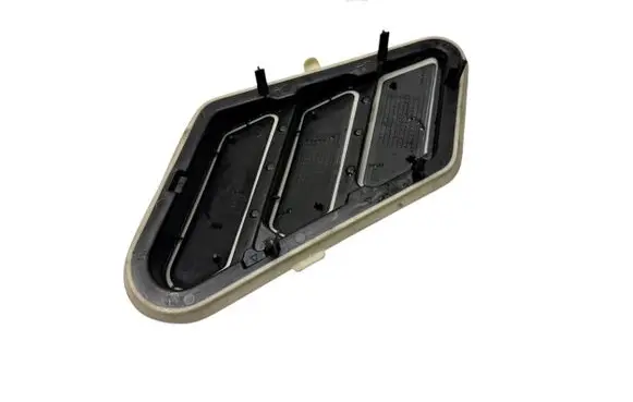 Peugeot Rifter Quarter panel pressure vent 9818353980