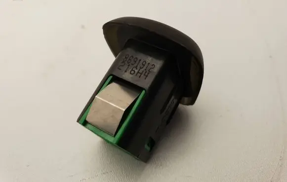 Volvo XC90 Passenger airbag on/off switch 8691912 216H4