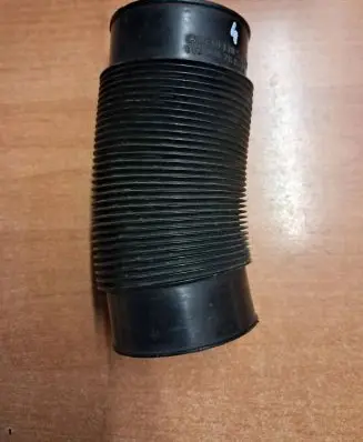 Mercedes-Benz 190 W201 Air intake duct part 1020942882