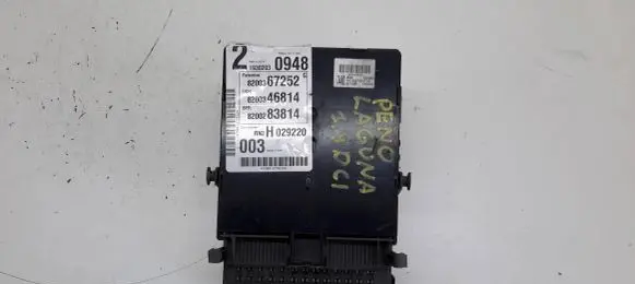 Renault Laguna II Fuse module 10216256