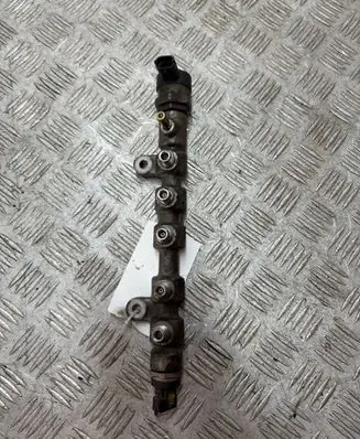 Honda CR-V Fuel pressure regulator 0885