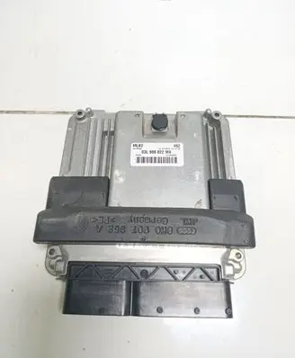 Audi A4 S4 B8 8K Engine control unit/module 03L906022MK