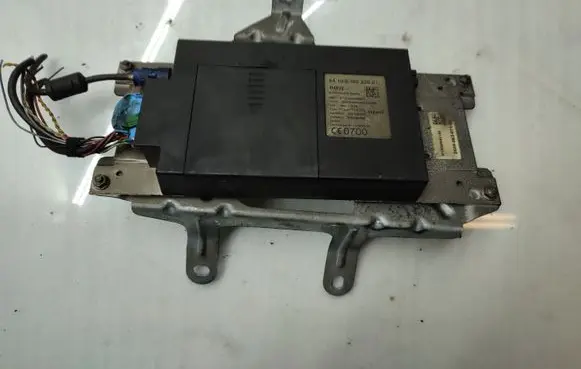 BMW 5 F10 F11 Bluetooth control unit module 9306220