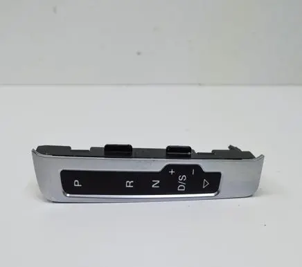 Audi Q5 SQ5 Other devices 8R1713463