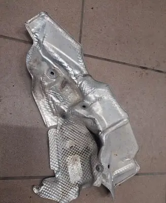 Audi A6 S6 C7 4G Heat shield in engine bay 4G0399299A 4G0399299B