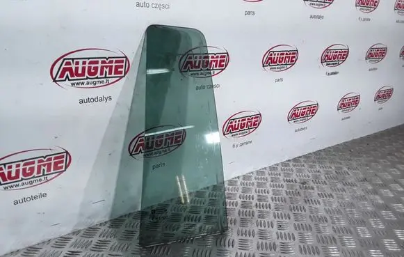 Opel Zafira A Rear vent window glass AS3M5236DOT682 43R001604