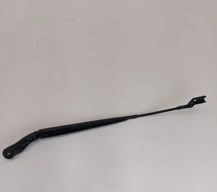 Fiat 500E Front wiper blade arm