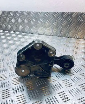 Citroen Jumpy Engine mount bracket