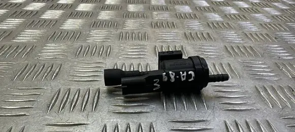 Mercedes-Benz E W212 Turbo solenoid valve 0025407097