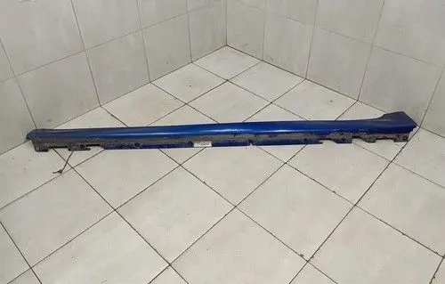 BMW M5 F90 Side skirt rear trim 8058935