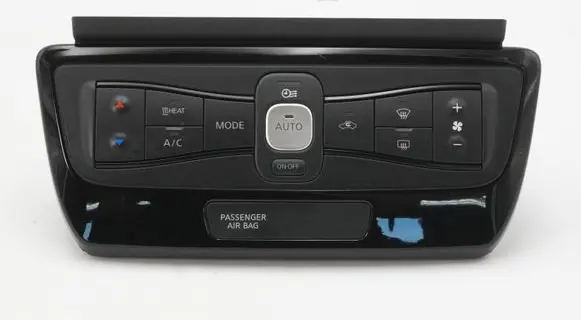 Nissan Leaf II (ZE1) Climate control unit 275005SE0A