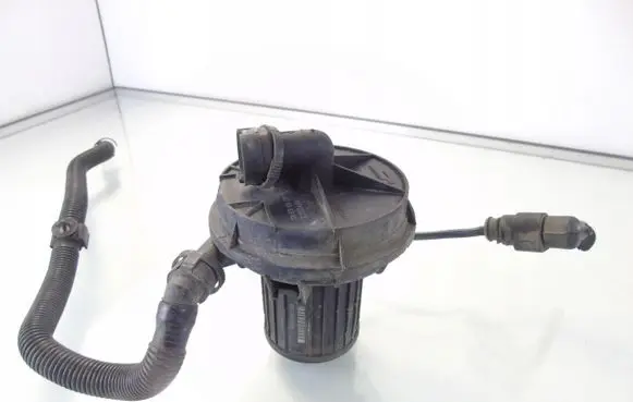 Audi A4 S4 B8 8K Secondary air pump 079959253