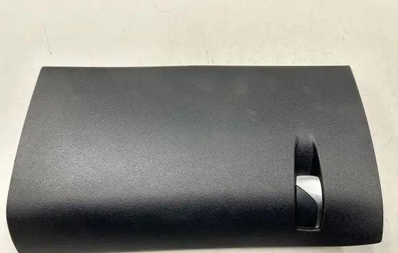 Citroen DS5 Glove box
