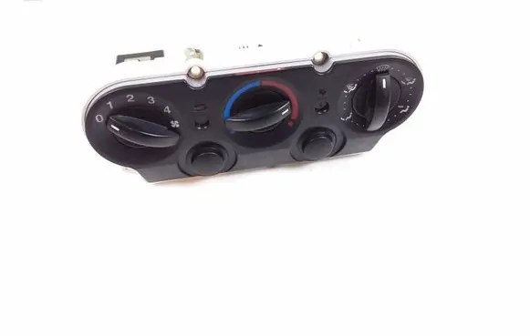 Ford Fusion Climate control unit 2S6H18549BD 2S6H18549