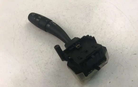 KIA Ceed Wiper turn signal indicator stalk/switch 934101H200