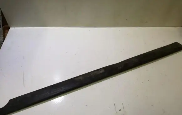 Audi V8 Rear door trim (molding)