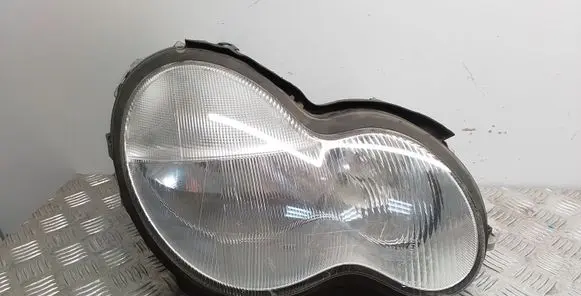 Mercedes-Benz C W203 Headlight/headlamp A2038201061 0302481002