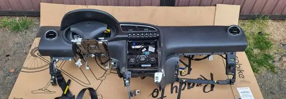 Peugeot 3008 I Airbag set 9684673580 9684672580
