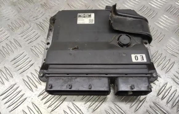 Toyota RAV 4 (XA30) Engine control unit/module 8966142C10
