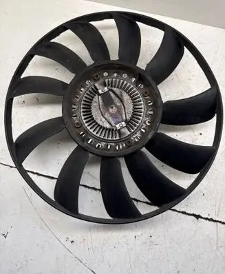 Volkswagen PASSAT B5.5 Fan impeller 058121301B