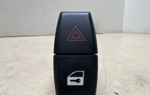 BMW 5 E60 E61 Hazard light switch 6919506 549519500