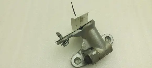 Mercedes-Benz A W176 Front door lower hinge 