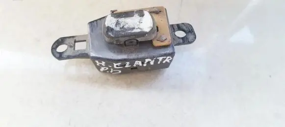 Hyundai Elantra Electric window control switch 9358029000 93580-29000