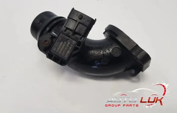 Renault Megane III Intercooler hose/pipe