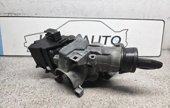 BMW 5 E39 Ignition lock 6751667 1095824