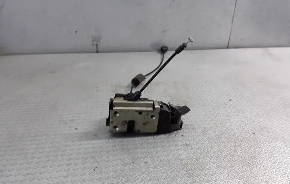 Renault Espace - Grand espace IV Front door lock 017972Z98