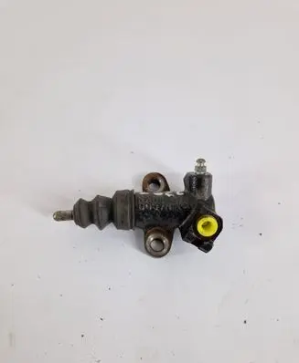 Clutch slave cylinder