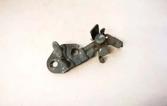 Chevrolet Kalos Rear door lock loop/hook striker 