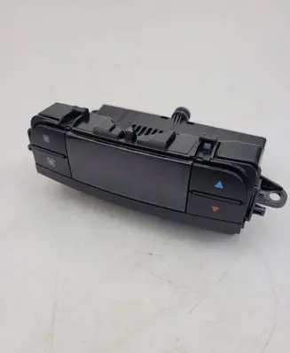 Mercedes-Benz Vito Viano W638 Interior fan control switch A6398300500
