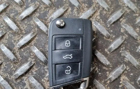 Volkswagen Tiguan Ignition key/card 5G6959752DS