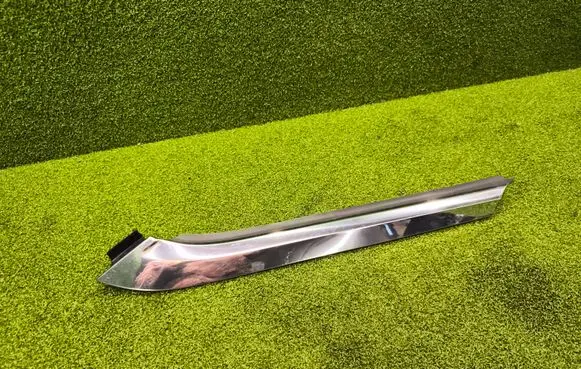 Renault Espace V (RFC) Fender trim (molding) 638757552R