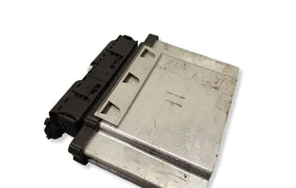 Skoda Fabia Mk3 (NJ) Engine control unit/module 04C907309AE 1039T00073