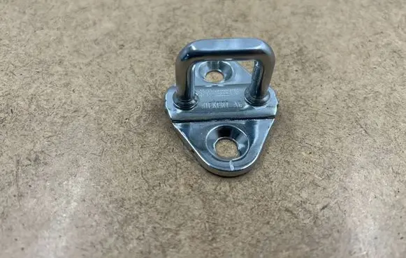 BMW 3 E46 Rear door lock loop/hook striker 51218196035 8196035