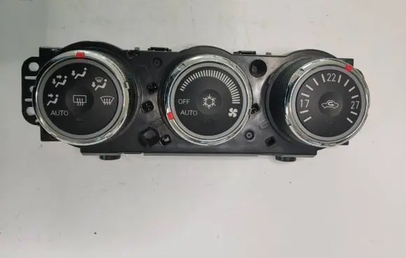 Mitsubishi Outlander Climate control unit 7820A082XC 386322 2A18A